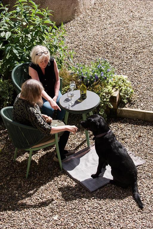 The Merryburn - Rooms And Courtyard Studios Dunkeld Exteriör bild