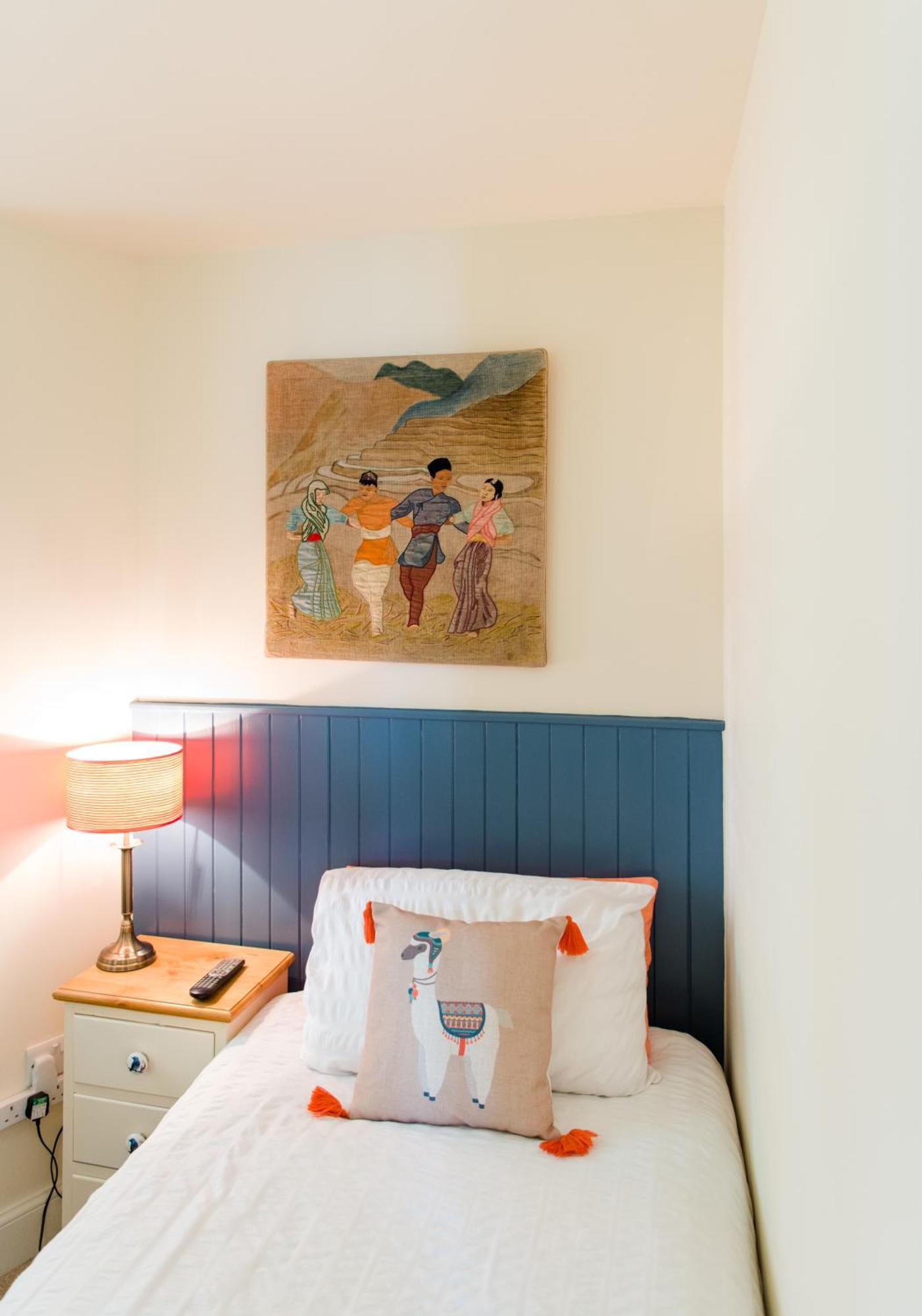 The Merryburn - Rooms And Courtyard Studios Dunkeld Exteriör bild