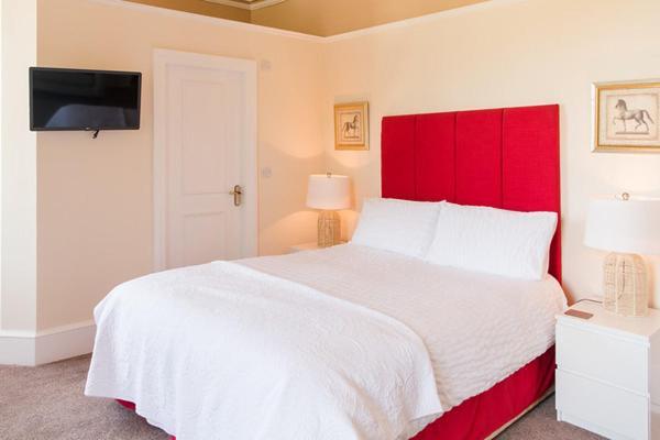 The Merryburn - Rooms And Courtyard Studios Dunkeld Exteriör bild