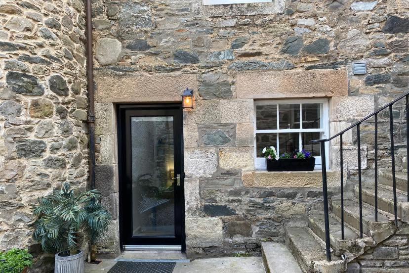 The Merryburn - Rooms And Courtyard Studios Dunkeld Exteriör bild